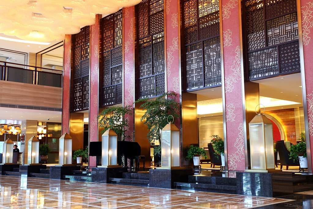 Gloria Grand Hotel Wuxi Уси Интерьер фото