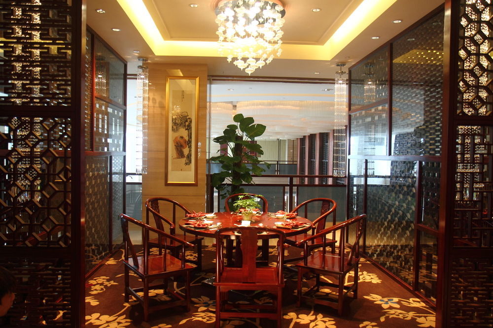 Gloria Grand Hotel Wuxi Уси Экстерьер фото