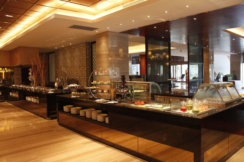 Gloria Grand Hotel Wuxi Уси Экстерьер фото