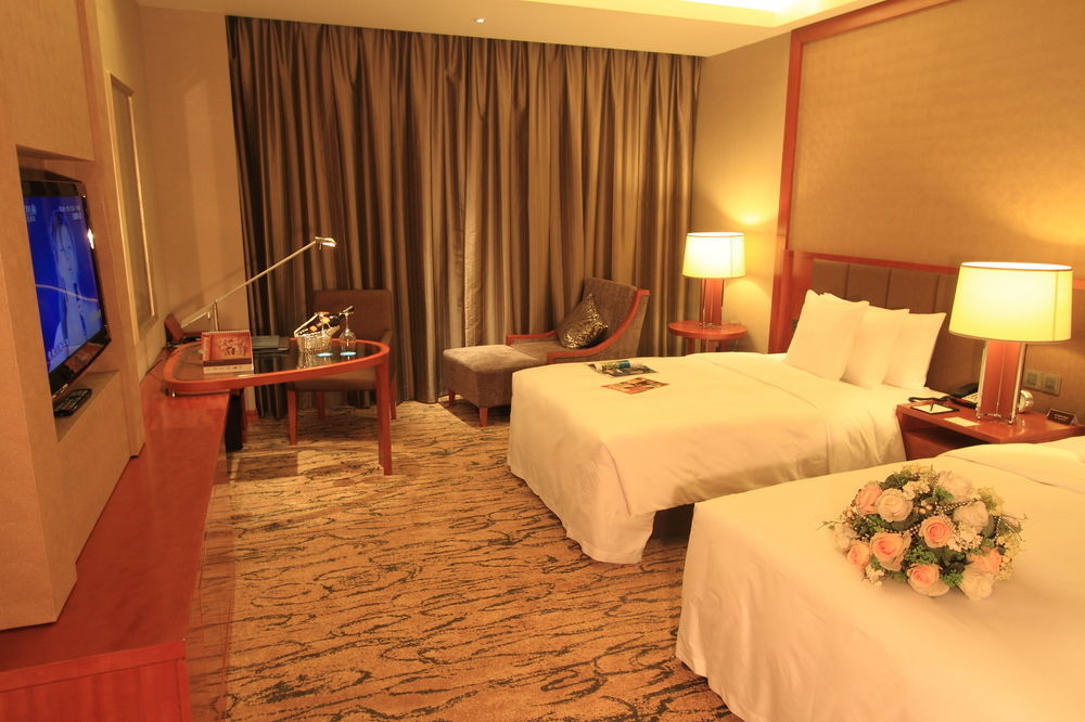 Gloria Grand Hotel Wuxi Уси Экстерьер фото